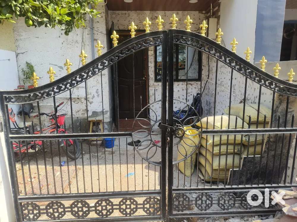 Main gate in iron for sale