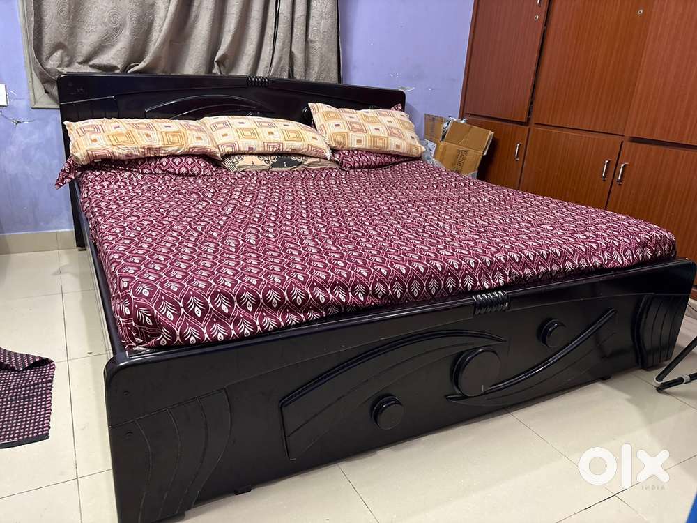 King size bed 6x6