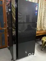 HITACHI DOUBLE DOOR FRIDGE