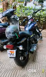 Bajaj Avenger 150 Street