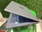 Hp slimest light weight 14 inc Laptop 8gb 256gb ssd bill warranty