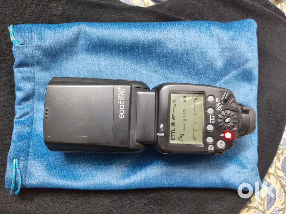 Canon 600EX II RT sppedlight  Camera Flash