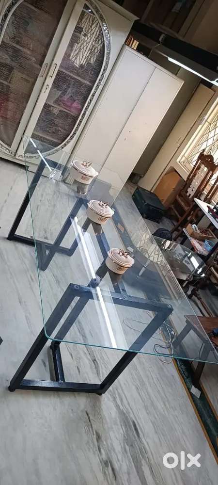 Glass table