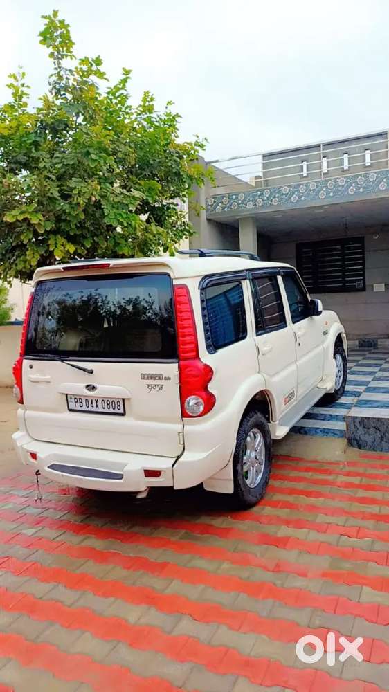 Mahindra Scorpio 2009 Diesel 250000 Km Driven conditions okk