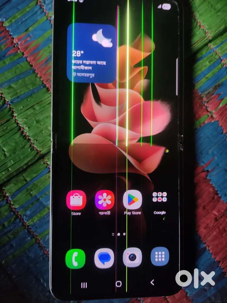 Samsung Galaxy z flip3 5g  (exchange)