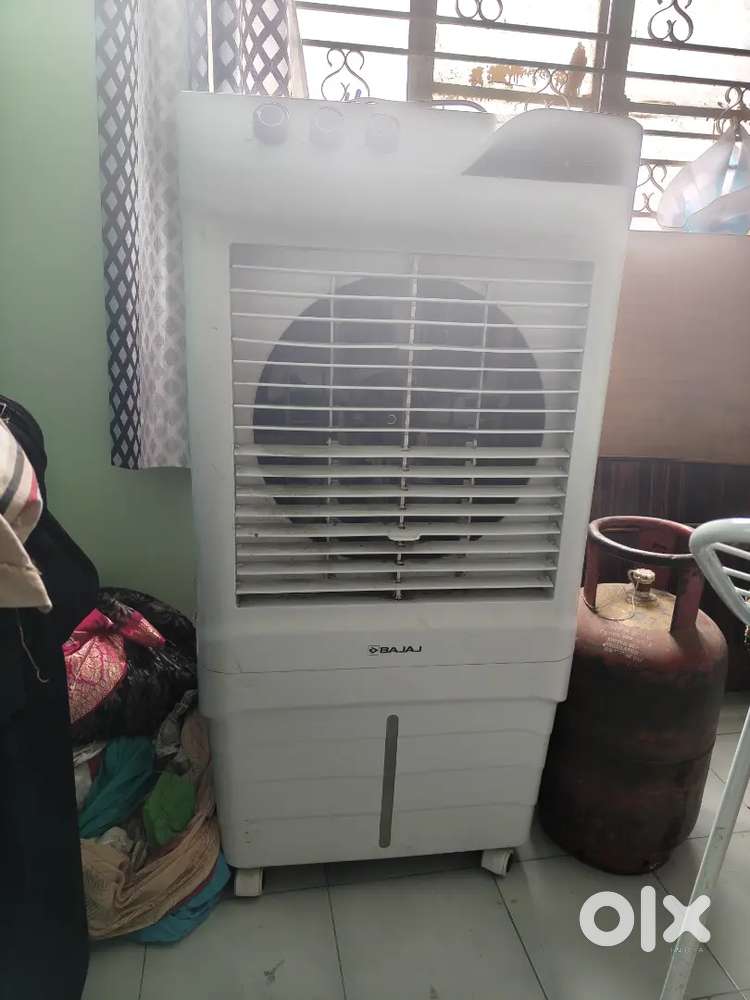 Bajaj Cooler