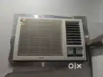 1.5 Ton Hitachi window AC