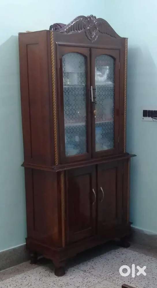 One segun almirah with good maintained