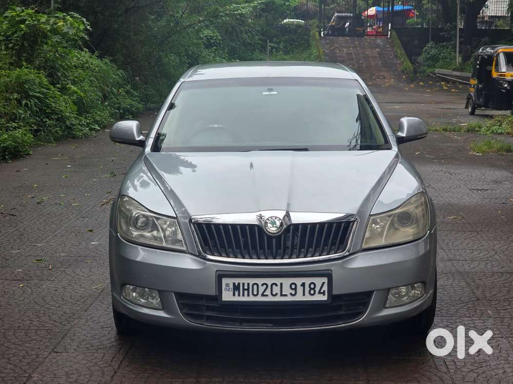 Skoda Laura Ambition 2.0 TDI CR MT, 2012, Diesel