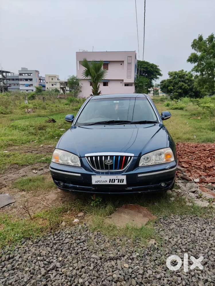Hyundai Elantra 2005 Petrol 100000 Km Driven