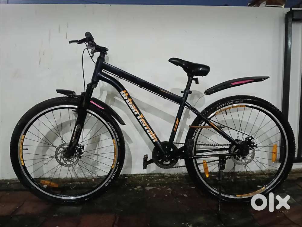 Urban terrain,UT5001S29,2 years,dual disbrake,black colour.