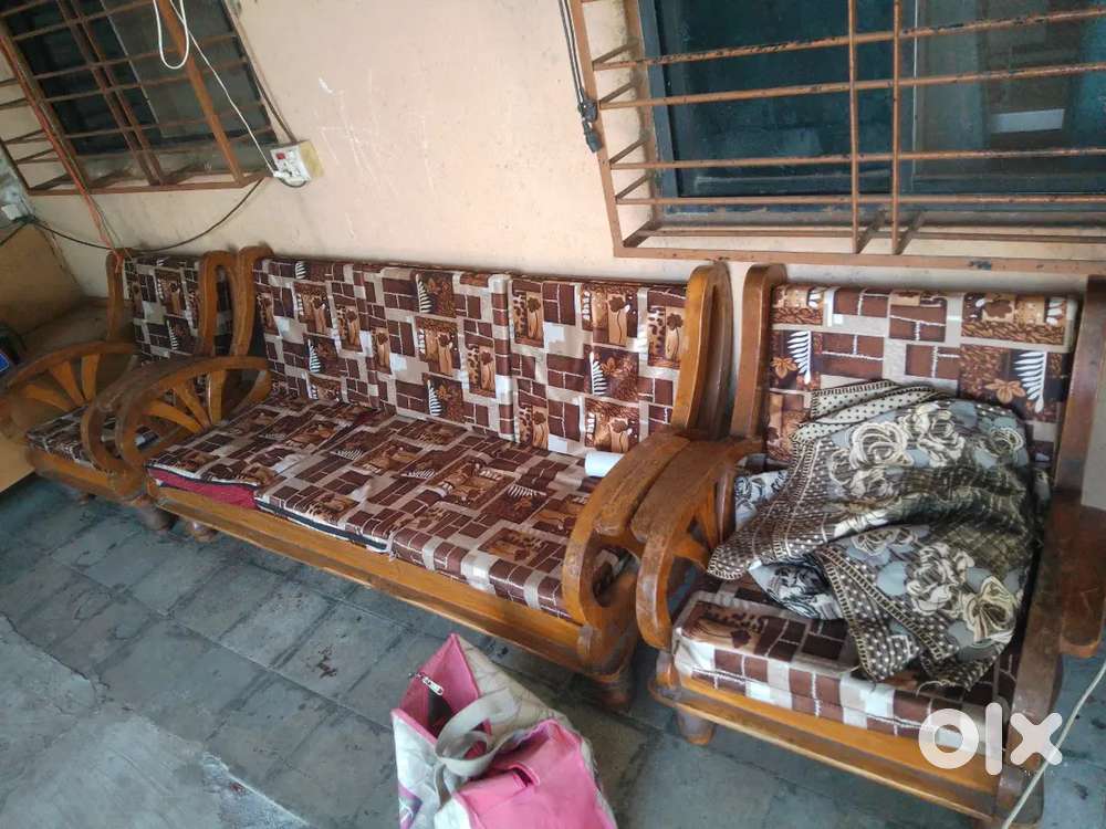 Sagvan sofa set  3+2