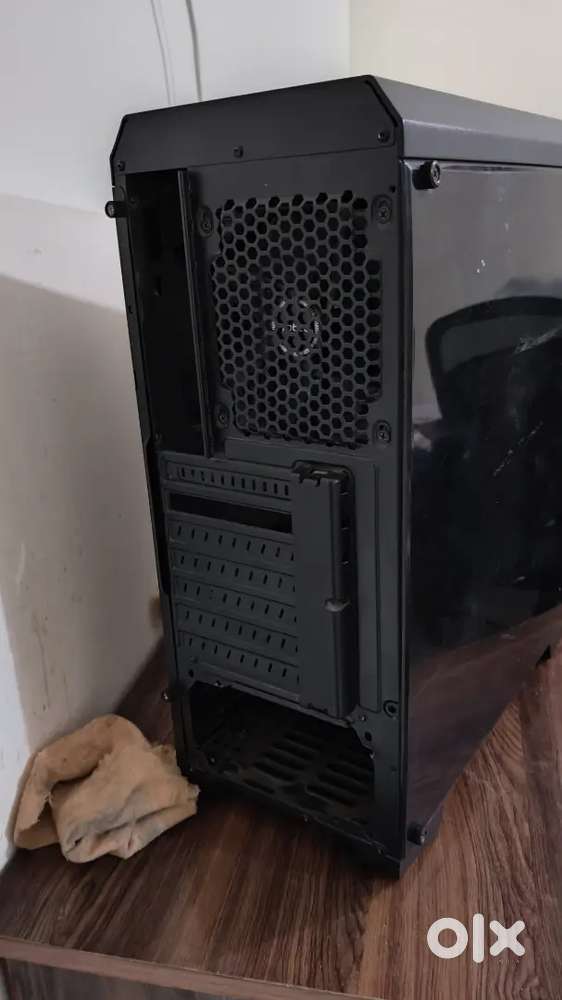 Antec NX200 PC Case