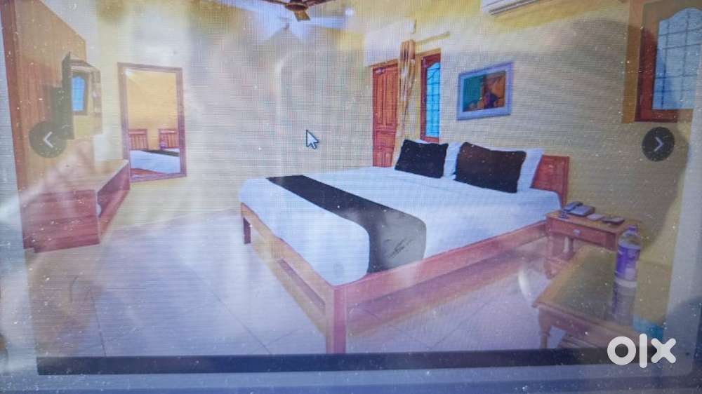 required front office assistant for guesthouse