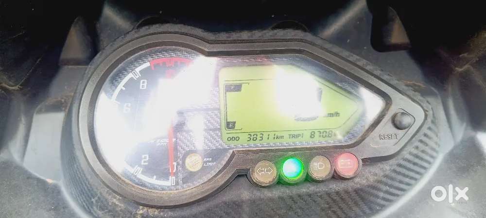 Bajaj palsar 220 38000km