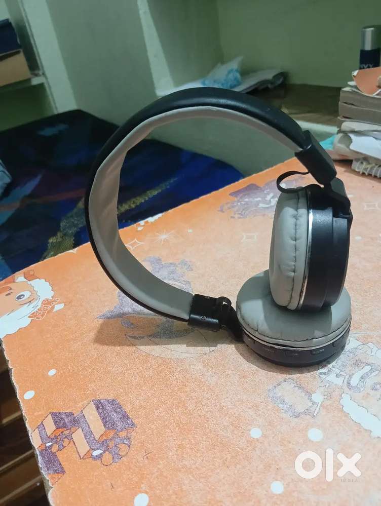 Sh-12 headphones