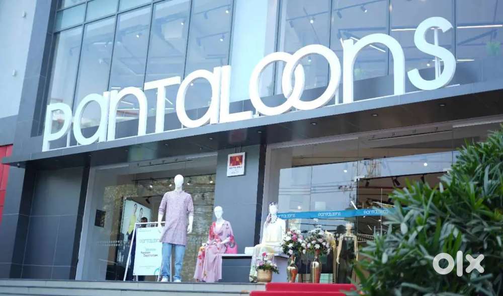 Pantaloons mall urgent requirement male and female Cadinate