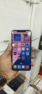IPHONE 11 PRO MAX 64GB GREEN COLOUR FULL BOX AVAILABLE IN LOW PRICE