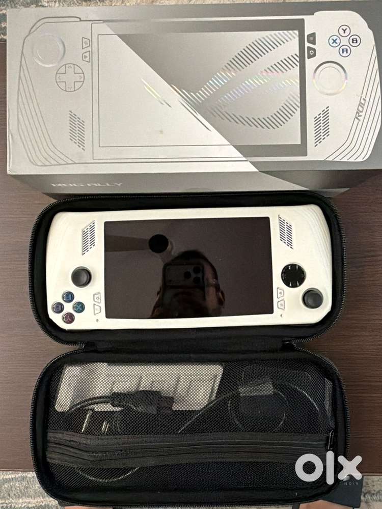 Asus RoG Ally extreme RC71L