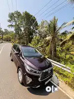 Toyota Innova Crysta 2.4 V 7 STR, 2017, Diesel