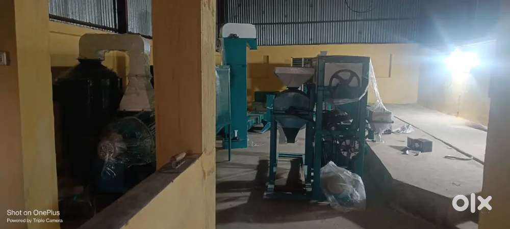 Dal processing machine