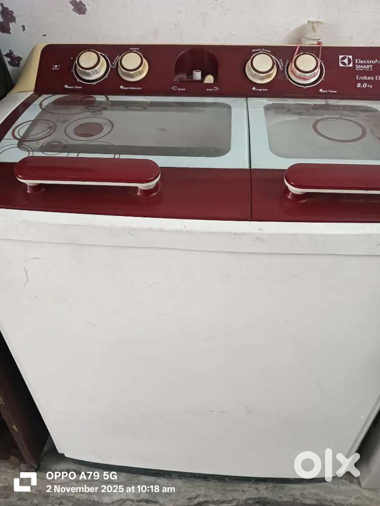 Electrolux semi automatic washing machine 8 kg