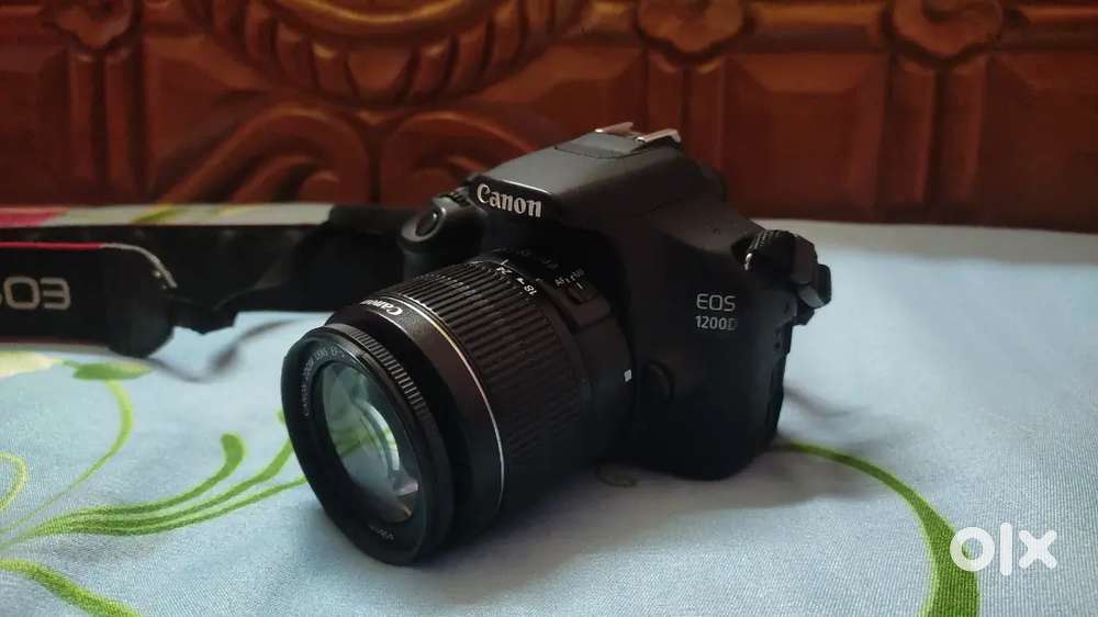 Canon EOS 120D