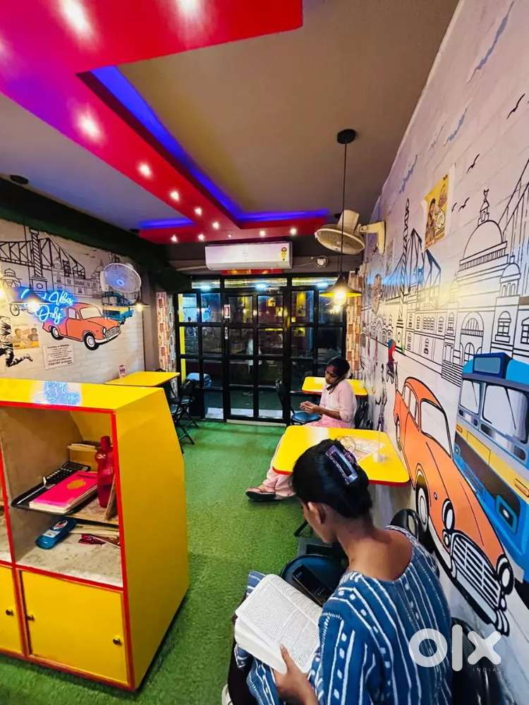 A fully furnished cafe for sell