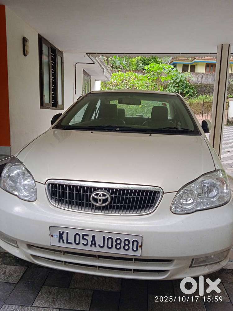 Toyota Corrolla petrol 2003