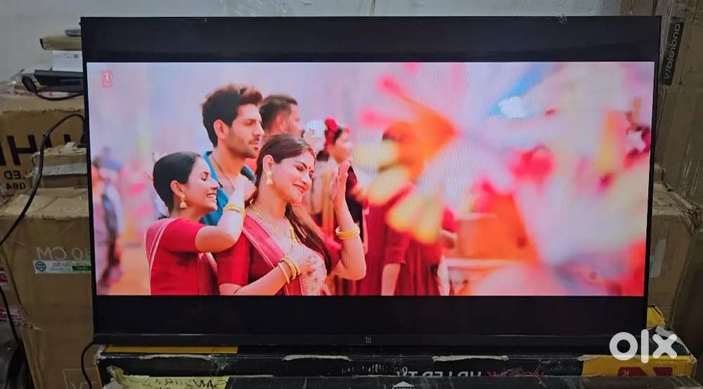 ONEPLUS 43INCH SMART ANDROID WELL CONDITON 6 MONTH OLD