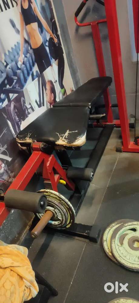 Leg extension machine very good condition