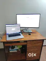 Sturdy Computer Table / Work Desk – Great for WFH – good Condition