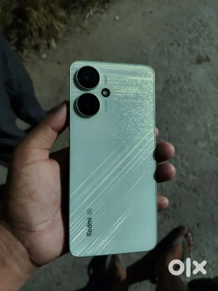 Redmi c13 5g 6/128 new condition price 9000