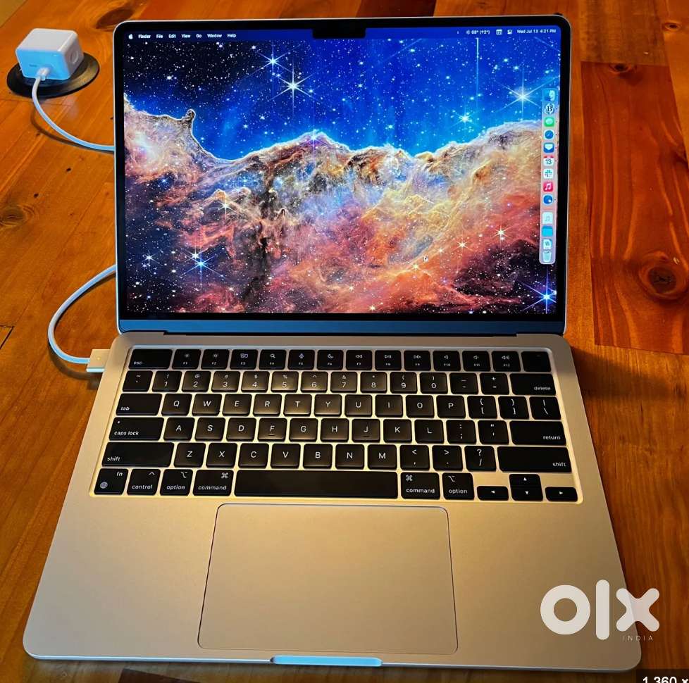 Macbook air m2 16gb 256gb bill box warranty