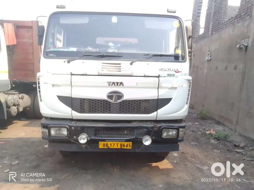 Trailer Truck 4923