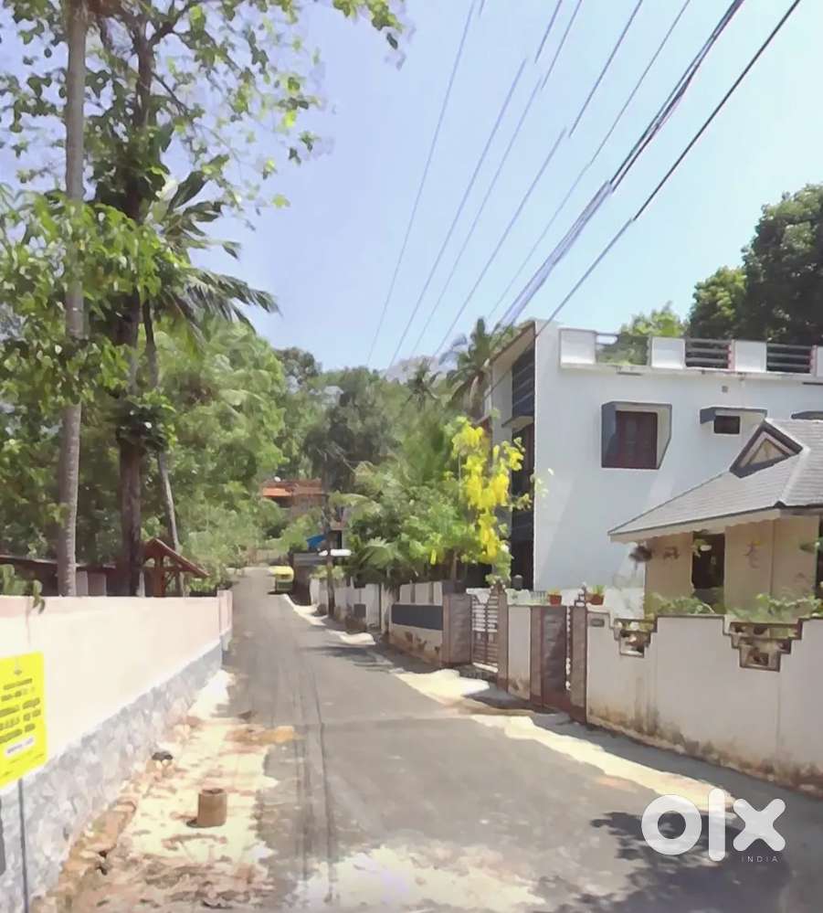 9.5 cent for sale at Erayamcode