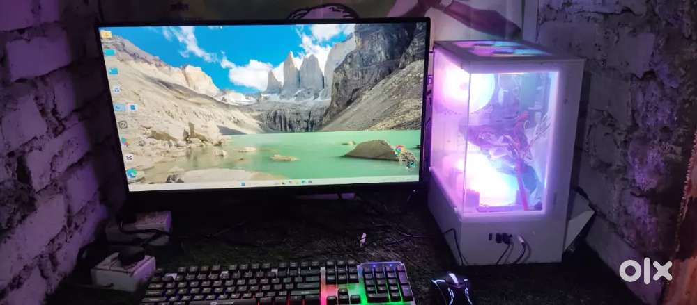 Gaming PC combo moniter,cpu,keybord and mouse