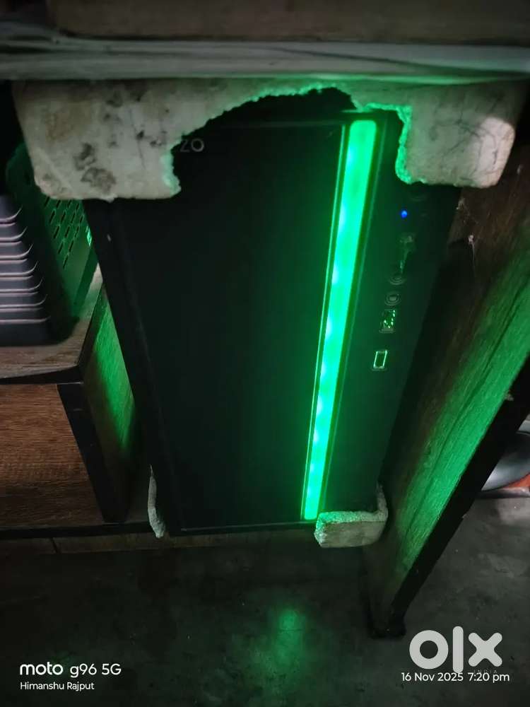 CPU -i3 window 10 pro with key board,mouse, bluetooth device