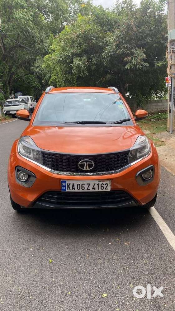 Tata Nexon 1.2 Revotron XZA Plus, 2019, Petrol