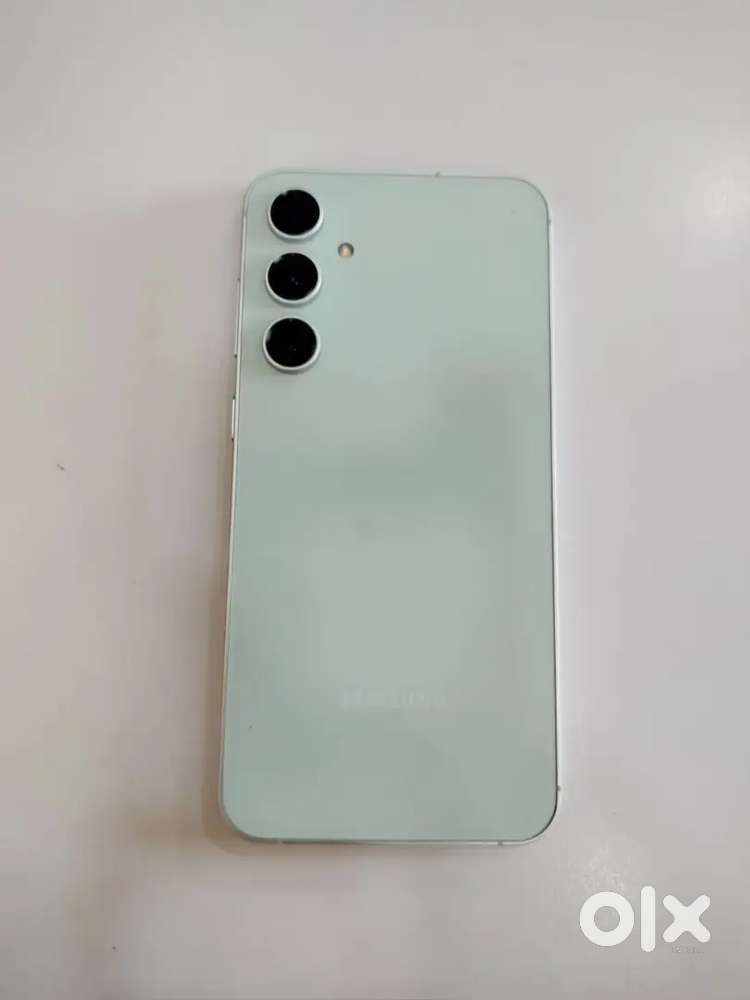 Samsung S23 FE 8/128