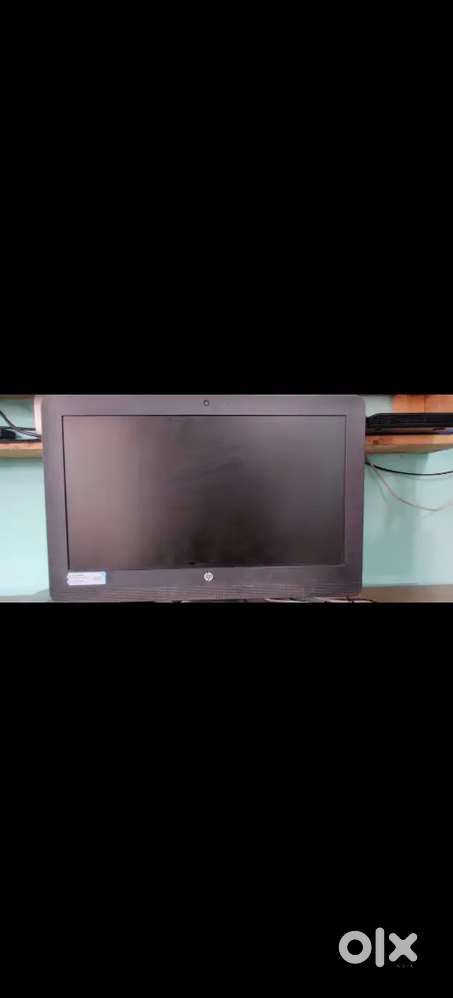 Computer 4 gb 500gb attach monitor
