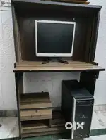 Computer Working in Good condition  with Table