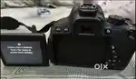 CANON 700D
