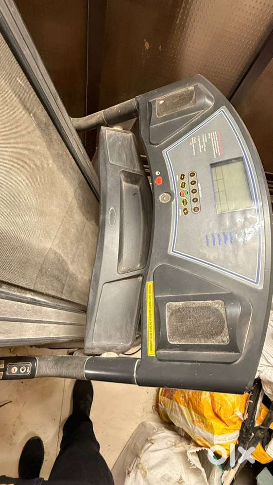 Aerofit treadmill