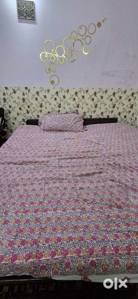 Queen size Deewan  Dubble Bed