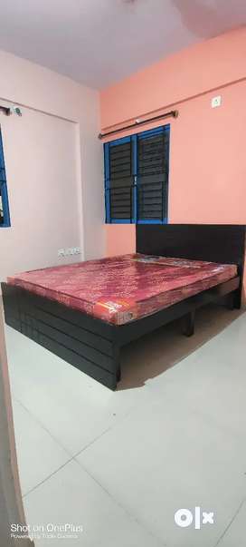 Brand new 4*6 wood double cot+mattress just 7500 free delivery