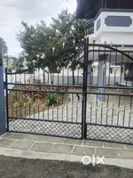 Thrissur anchery 9 cent plot old house 3 bedroom for sale