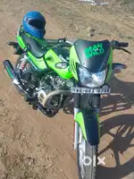 No problem bike millage 82kmpl . Samne mepe dibo