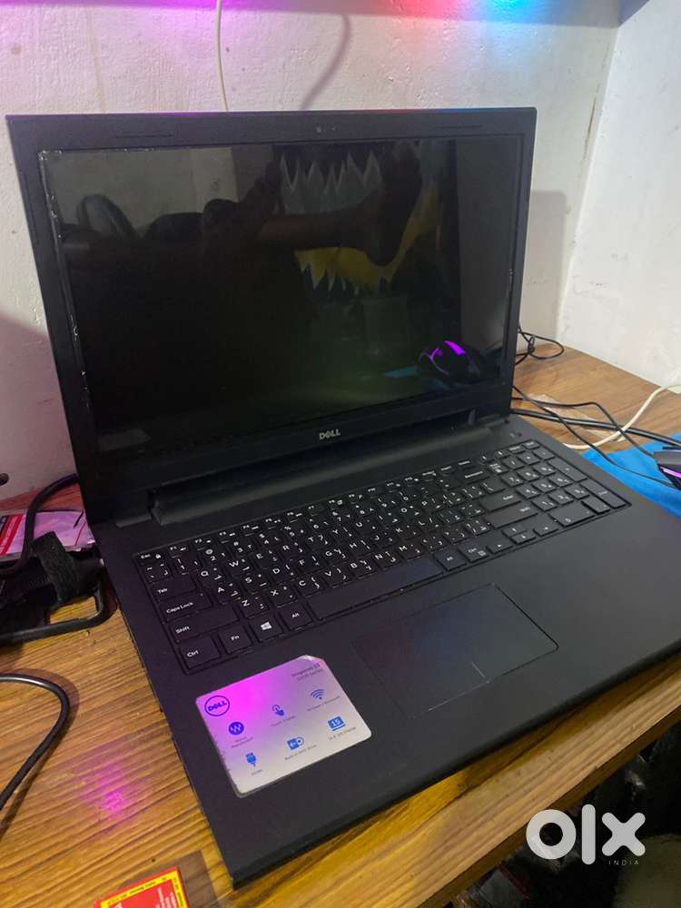 Dell 4 gb ram touch screen