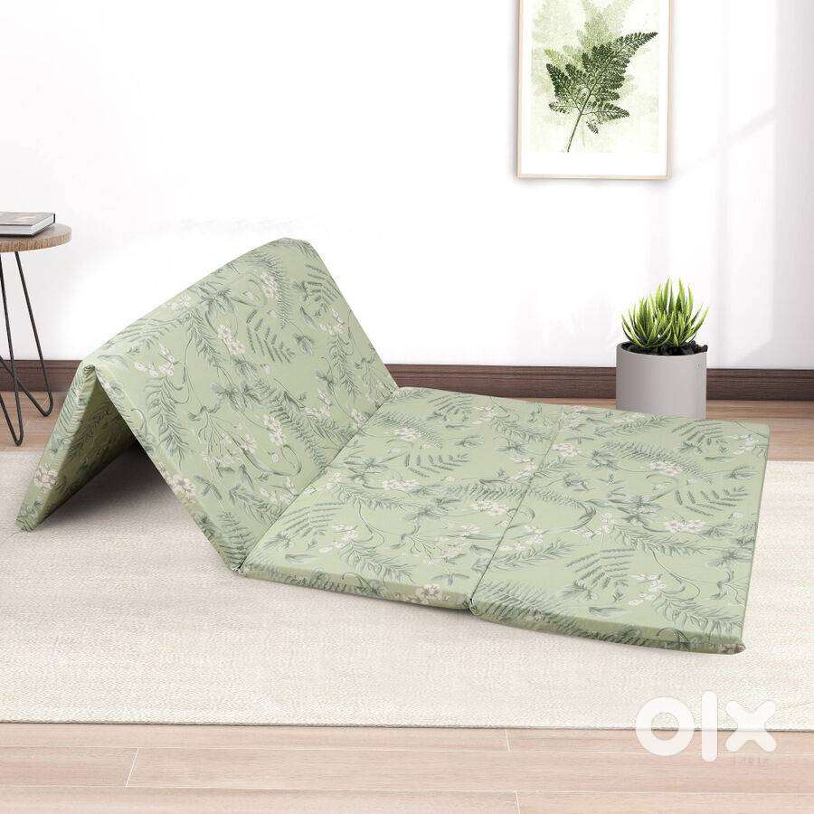 Home Beautiful Polyester Mattress